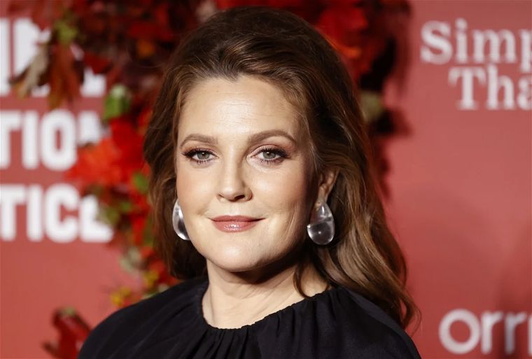 Drew Barrymore canceló el estreno de su show televisivo tras la polémica con los guionistas