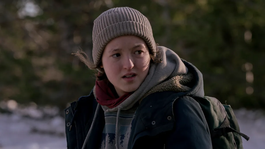 Bella Ramsey interpreta a Ellie en la serie de HBO