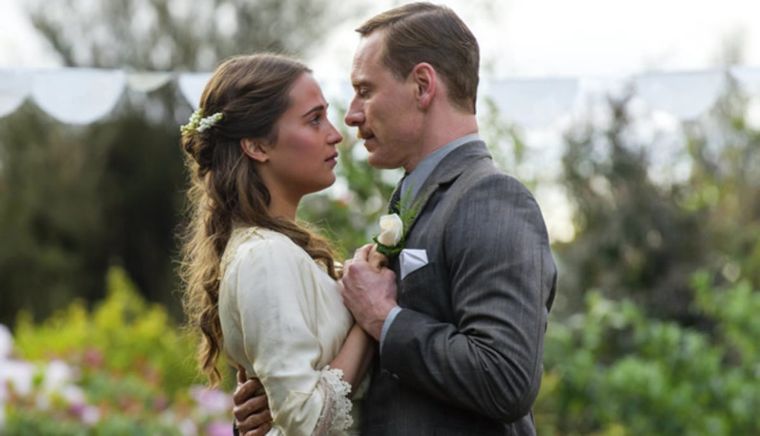 El filme también se destaca por ser un emotivo drama romántico El filme también se destaca por ser un emotivo drama romántico