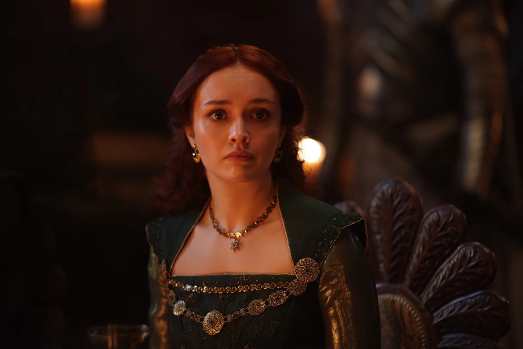 Olivia Cooke interpreta a Alicent Hightower en la ficción