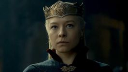 Emma DArcy como Rhaenyra Targaryen