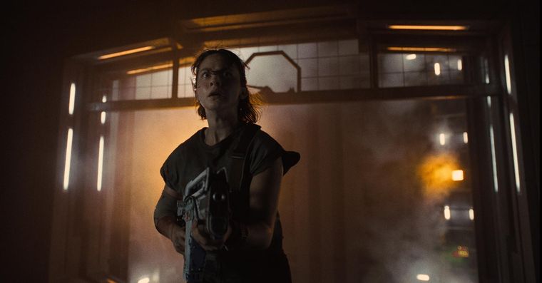 Cailee Spaeny protagoniza Alien: Romulus, la nueva película de la franquicia de Alien. Cailee Spaeny protagoniza Alien: Romulus, la nueva película de la franquicia de Alien.