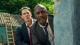 John Cena e Idris Elba protagonizan Jefes de Estado.