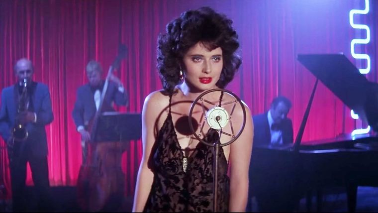 Isabella Rossellini en Terciopelo azul, dirigida por David Lynch.