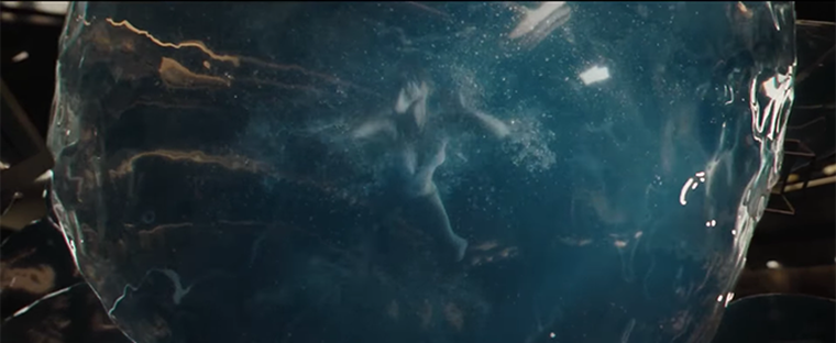 La escena de la piscina que aparece en la película. La escena de la piscina que aparece en la película.