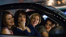 Zoë Kravitz y Scarlett Johansson lideran esta divertida comedia&nbsp;