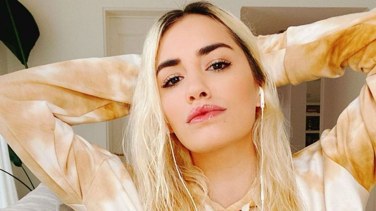 Lali Espósito derritió las redes con una foto en bikini