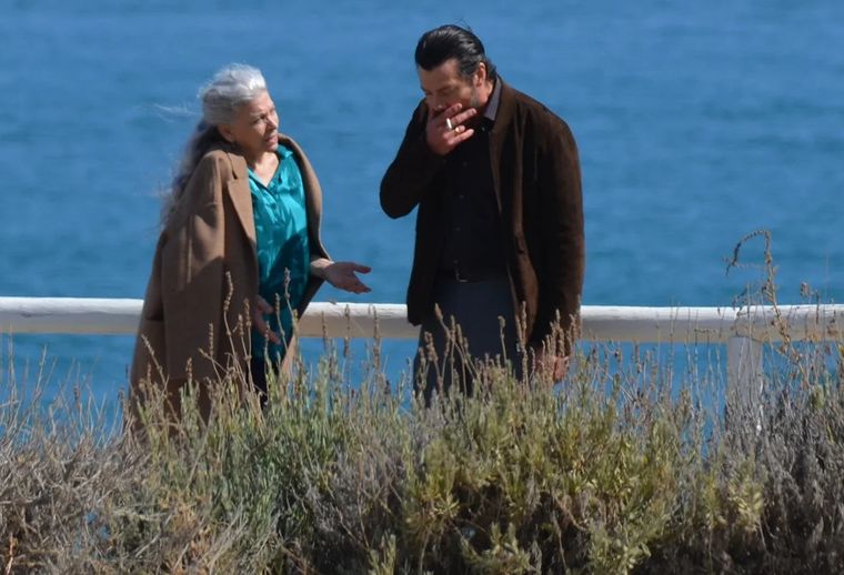 Dos tumbas se filmó en la costa española