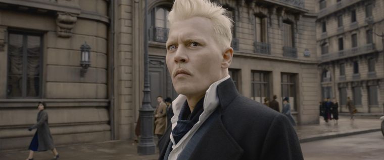 johnny-depp-gellert-grindelwald-animales-fantasticos-2018.jpg