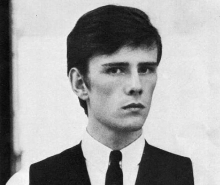 Stuart Sutcliffe formará parte de la película. El músico y pintor falleció en 1962 a los 21 años. Stuart Sutcliffe formará parte de la película. El músico y pintor falleció en 1962 a los 21 años.