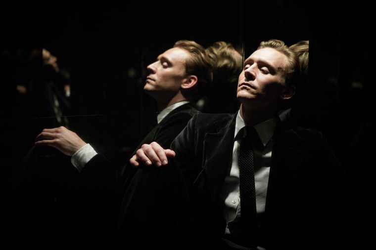 Tom Hiddleston lidera un enorme elenco para historia distópica