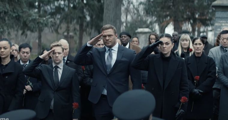 La serie está b asada en la serie de libros Jack Reacher de Lee Child. La serie está b asada en la serie de libros Jack Reacher de Lee Child.