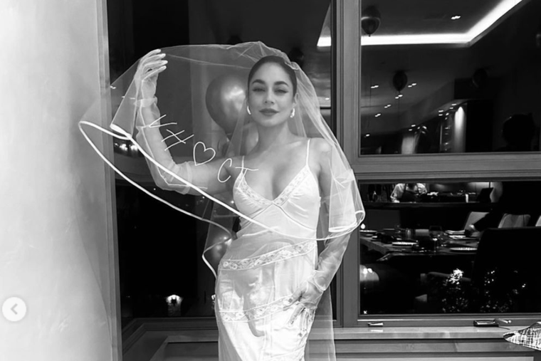 Aseguran que Vanessa Hudgens se casó en secreto.