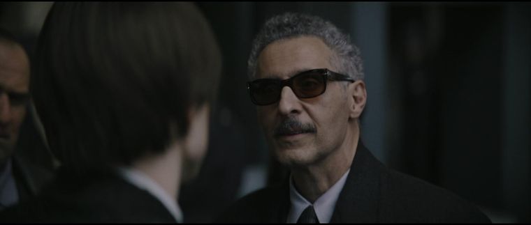 Carmine Falcone está en la serie pero con un ligerio cambio