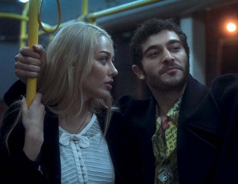 Quédate está un tanto oculta en Netflix