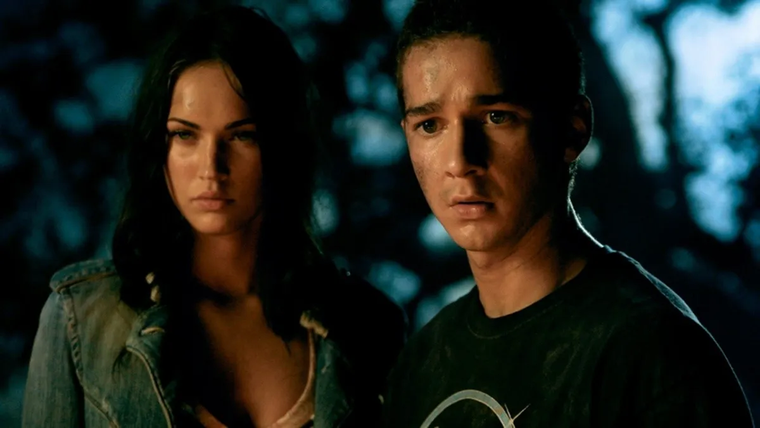 Transformers estrenó en el año 2007. Transformers estrenó en el año 2007.