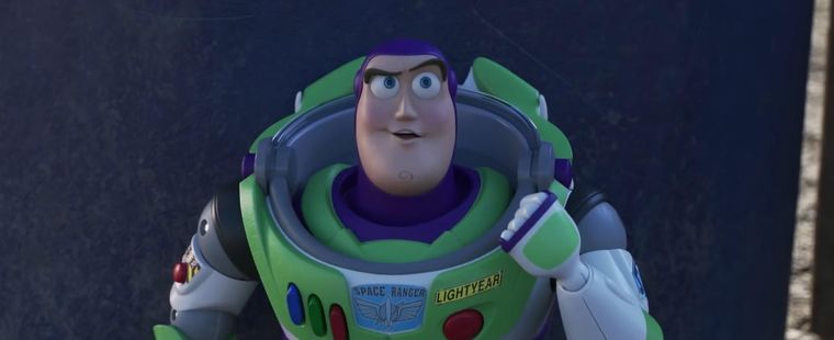 Buzz Lightyear es el encargado de traer las novedades de Toy Story 5.