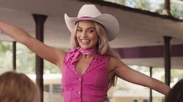 Margot Robbie como Barbie