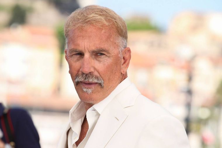 El actor declinó la oferta de Oliver Stone de sumarse a Platoon en solidaridad con su hermano, un marine de Vietnam que no comulgaba con el retrato de los ex combatientes que hacían estas cintas