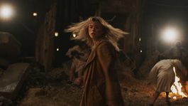 supergirl lanza su primer trailer mostrando a kara zor-el en su aventura mas peligrosa supergirl lanza su primer trailer mostrando a kara zor-el en su aventura mas peligrosa