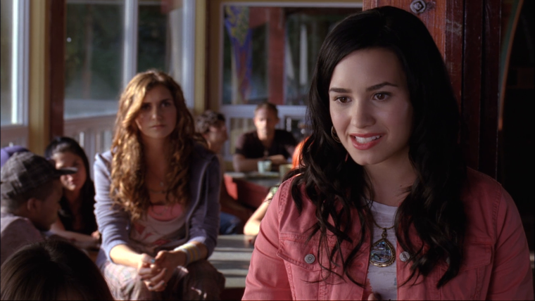Demi Lovato como Mitchie Torres en Camp Rock.&nbsp;