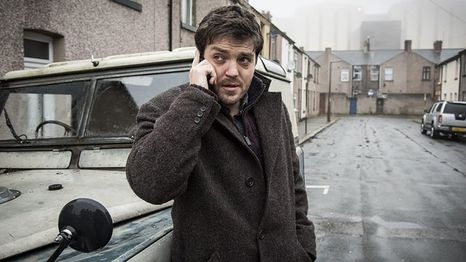 Tom Burke protagoniza Strike