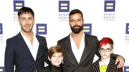 Ricky Martin junto a su familia