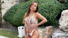 ?esta soy yo mostrando mi??: anitta respondio con altura a las insolitas criticas en su contra
