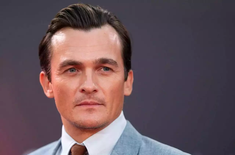 Rupert Friend es uno de los actores más solicitados del momento.