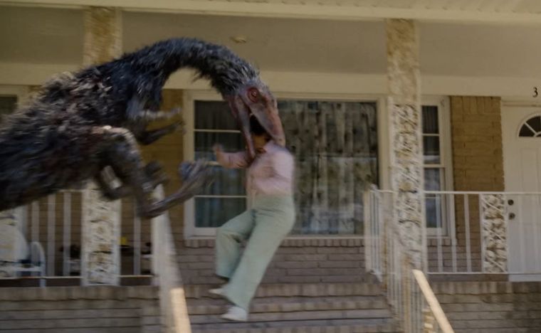 Los dinosaurios diezmando el vecindario. Los dinosaurios diezmando el vecindario.