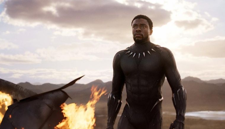 Chadwick Boseman interpretó a Pantera Negra en el UCM