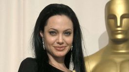 Angelina Jolie ganó el Premio Oscar en el año 2000 Angelina Jolie ganó el Premio Oscar en el año 2000