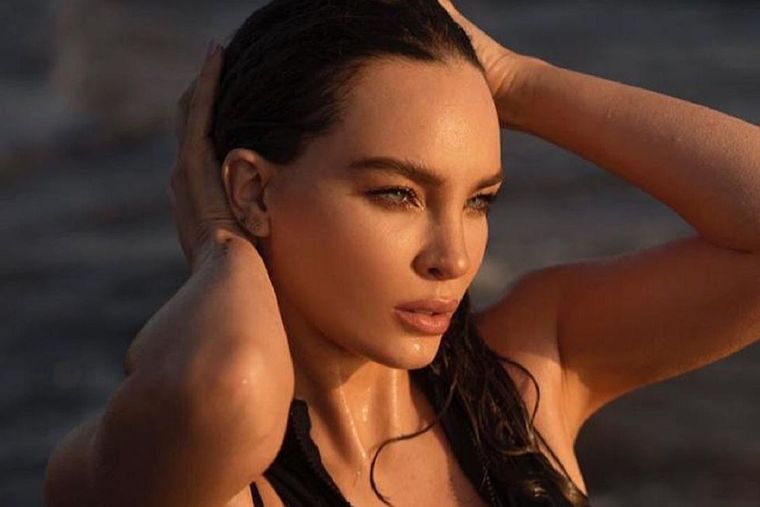 Belinda levantó temperatura en las redes sociales