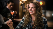Sutton Foster protagoniza la serie. Sutton Foster protagoniza la serie.