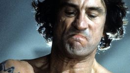 Robert De Niro encarna uno de sus roles más oscuros en este clásico thriller de Scorsese