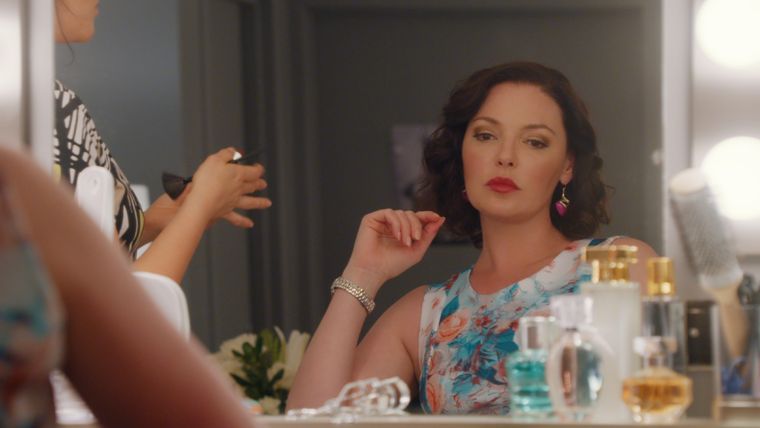 El baile de las luciérnagas se prepara para su segunda y última temporada.