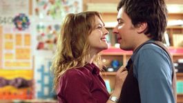 Drew Barrymore y Jimmy Fallon protagonizan esta divertida película romántica