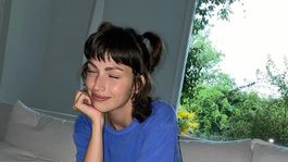 al borde de la censura: ursula corbero cumplio anos y recibio un saludo muy sensual