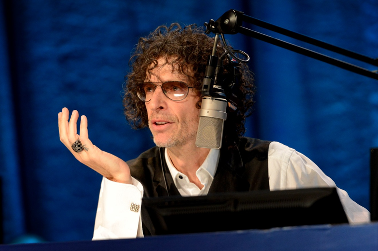 Howard Stern criticó en duros términos al príncipe Harry y a Meghan Markle