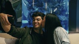 Mira este comedia romántica si sos fan del género.&nbsp;