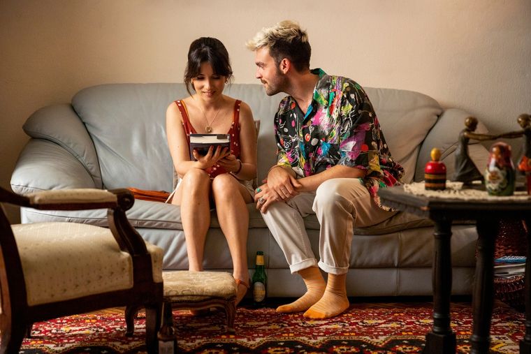 Guía astrológica para corazones rotos está disponible en Netflix Guía astrológica para corazones rotos está disponible en Netflix