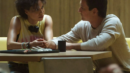 Jurnee Smollett y Miles Teller protagonizan el filme de Netflix