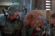 Jon Cypher, Billy Barty y Chelsea Field en Masters of the Universe.