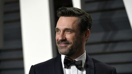 Jon Hamm desmintió el rumor sobre que no utiliza ropa interior.