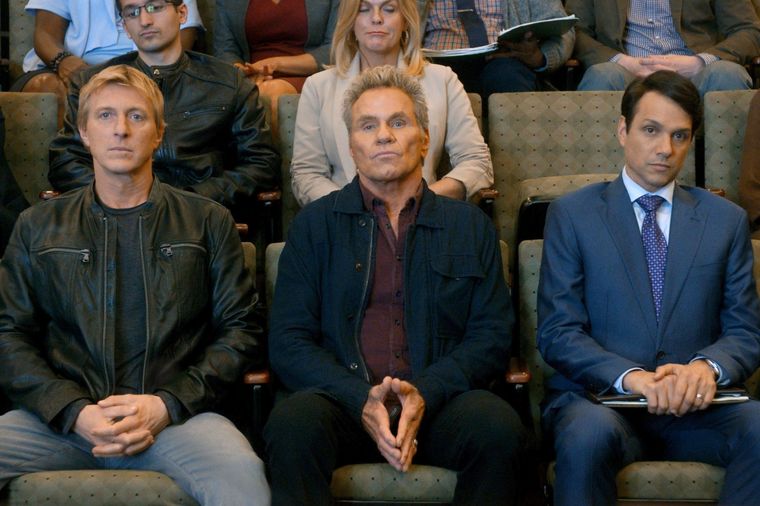Los fanáticos de Cobra Kai quieren saber todo de sus ídolos, incluso quiénes son sus parejas en la vida real
