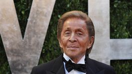 Valentino nació el 11 de mayo de 1932 en Voghera, Italia.&nbsp;
