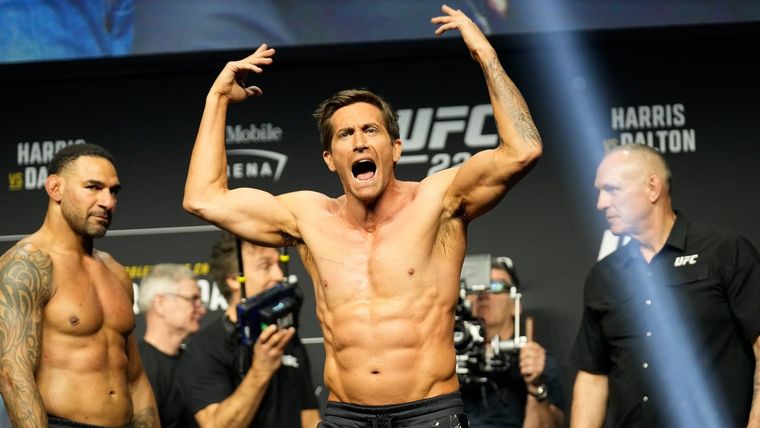 Jake Gyllenhaal es el luchador Dalton en Road House