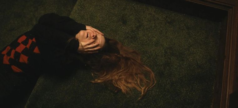 Saint Maud es una gran opción para quienes busquen una historia escalofriante de menos de una hora y media.