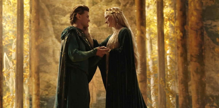 Elrond y Galadriel en El Señor de los Anillos: los Anillos del Poder
