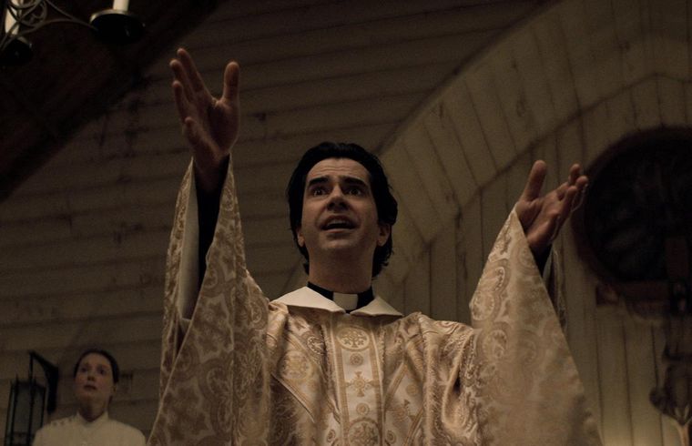 Tres series de vampiros que son ideales para comenzar a palpitar Halloween